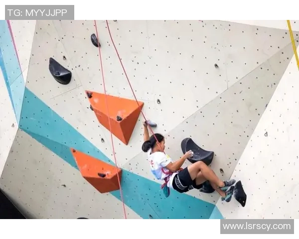 重庆攀岩队灵活性对比分析及其在比赛中的影响探讨