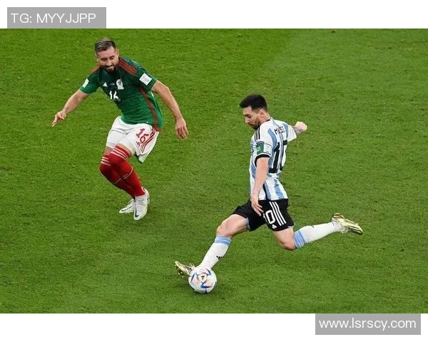 世界杯赛场荣耀争夺战全球英雄齐聚巅峰对决炙热夏季迎来足球狂欢盛宴