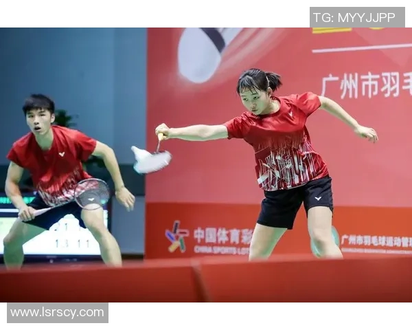 成都羽毛球队包夹战术分析及其在比赛中的优缺点探讨